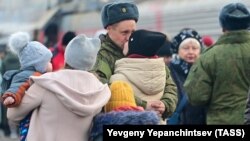 Проводы российских мобилизованных на войну в Украину. Россия, Забайкальский край, Чита, ноябрь 2022 года 