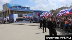 Первомайская демонстрация в Симферополе, 2015 год